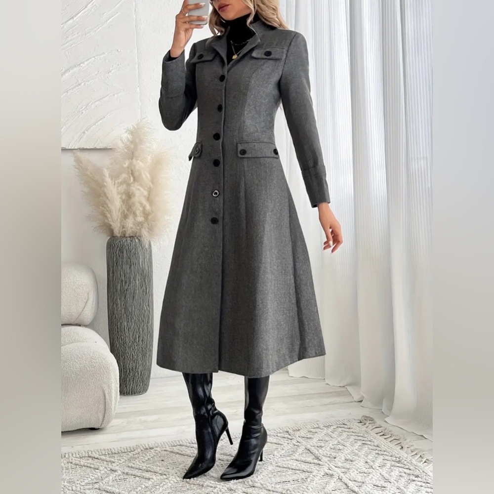 NEW HERRINGBONE GRAY KNEE LENGTH COAT - SZ L (8/10)